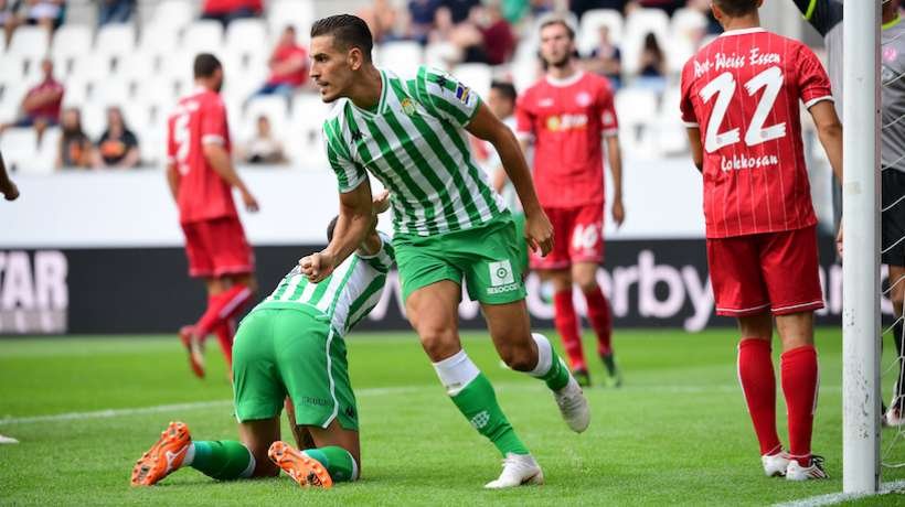 Álex alegría con el Betis