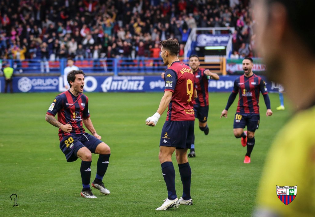 Álex alegría con el Extremadura